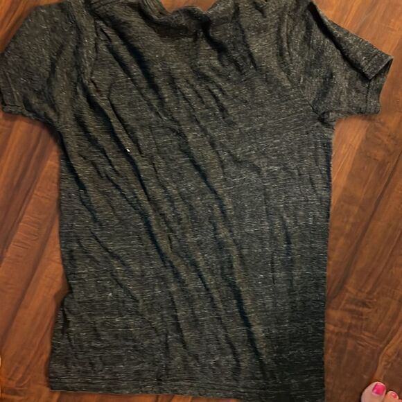 Stay at Home Gypsy - T Shirt - BRAND NEW Shirt - Gray Shirt - NEW - Picture 4 of 4